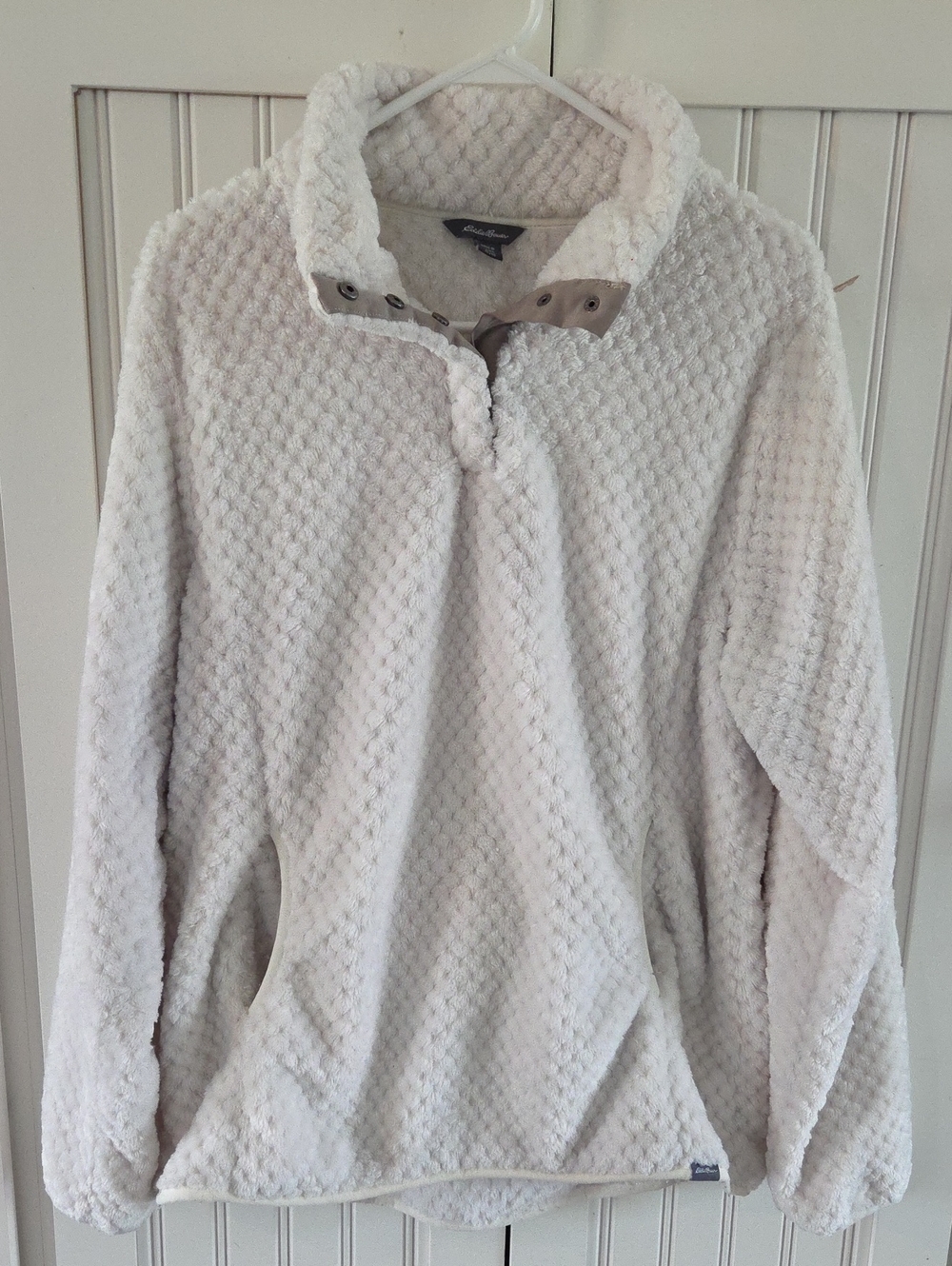Eddie Bauer Soft Cream Snap-Detail Pullover